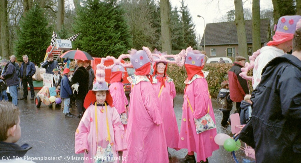 Imm014 Piepenplassite